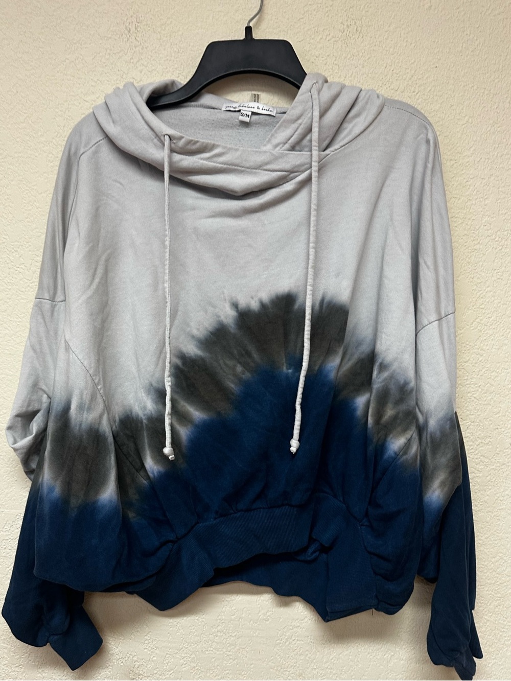 Young Fabulous & Broke Ombre Tie-Dye Hooded Pullover in Gray, Black & Navy s/m